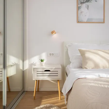 Dalmatian Olive * Makarska