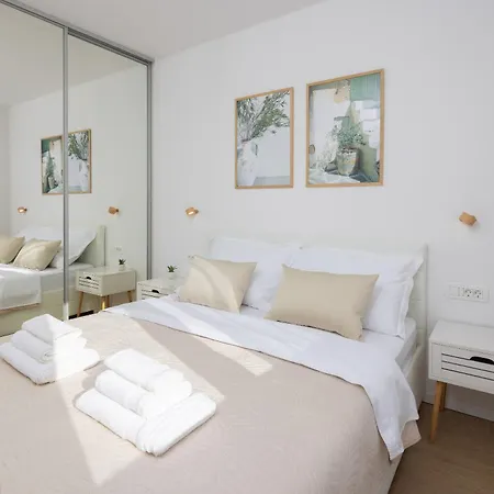 Dalmatian Olive Apartment Makarska