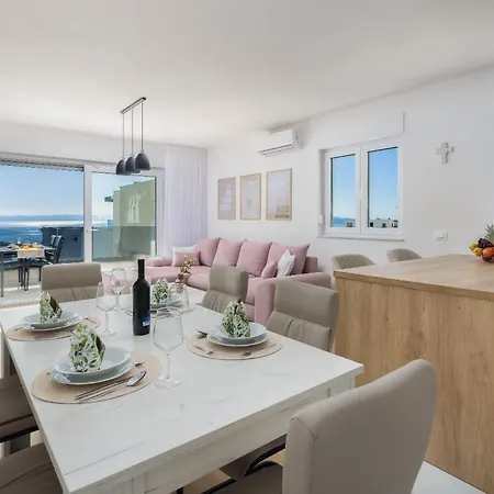 Dalmatian Olive Apartment Makarska